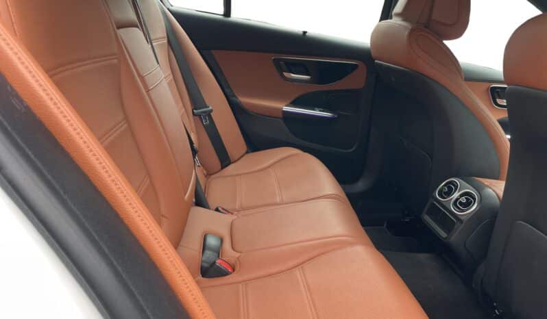 Mercedes-Benz C 220d – Pre-Owned Luxury Sedan full