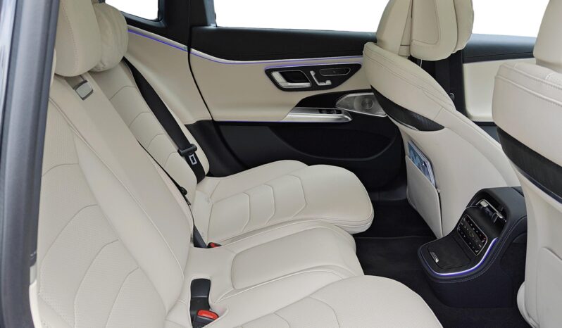Mercedes-Benz E 220d (Unregistered) – Brand New Luxury Executive Sedan full
