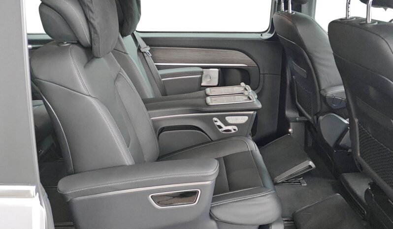 Mercedes-Benz V 300d (2025 Model) – Brand New Unregistered Luxury MPV full