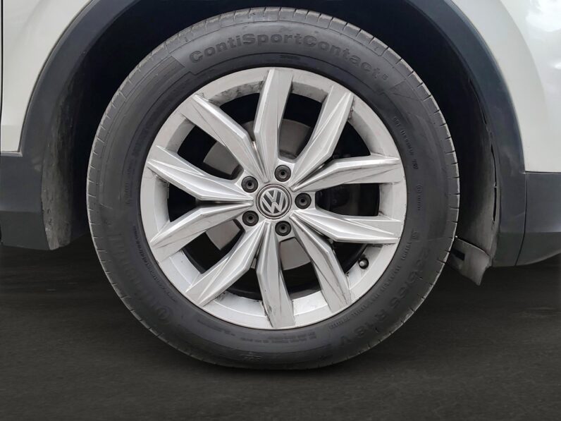 Volkswagen Tiguan 2.0L TDI | 2018 Model full