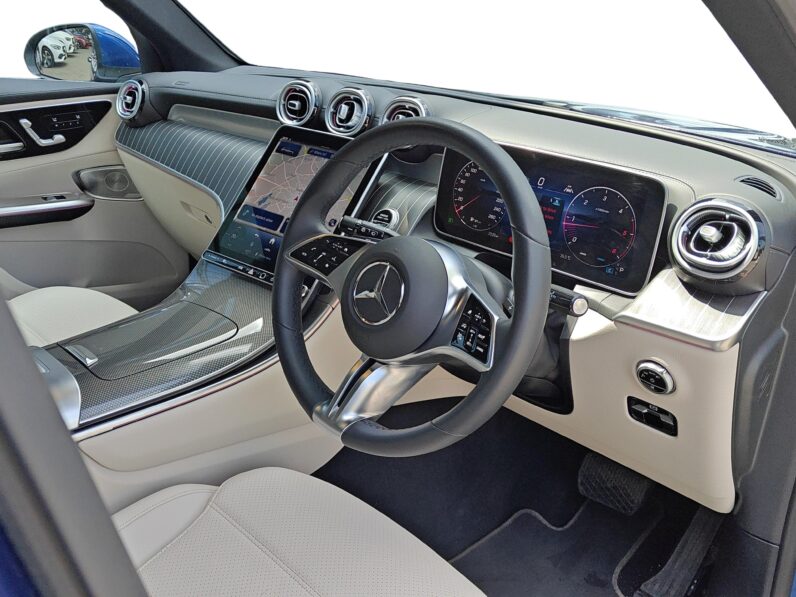 Mercedes-Benz GLC 220d 4MATIC – Brand New Unregistered Luxury SUV full