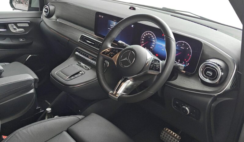 Mercedes-Benz V 300d (2025 Model) – Brand New Unregistered Luxury MPV full