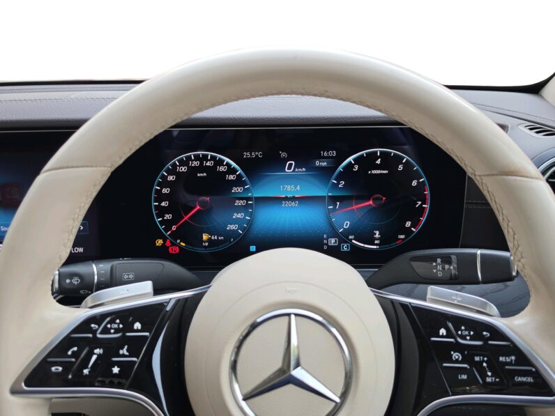 Mercedes-Benz E 200 (2021 Model) – Pre-Owned Luxury Executive Sedan full