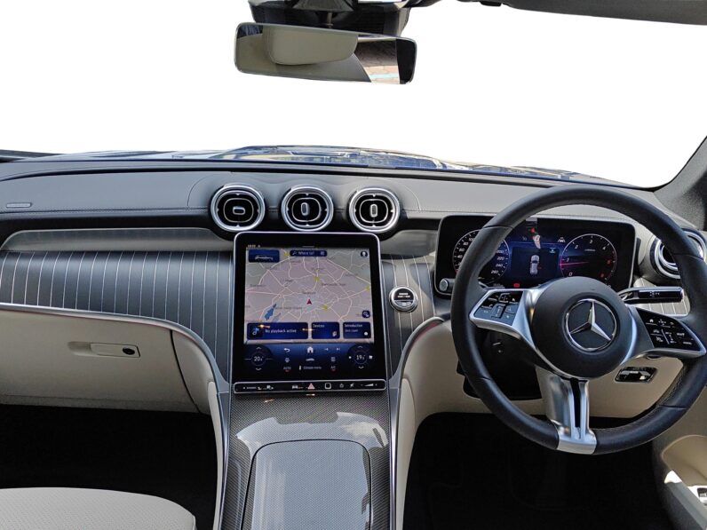 Mercedes-Benz GLC 220d 4MATIC – Brand New Unregistered Luxury SUV full