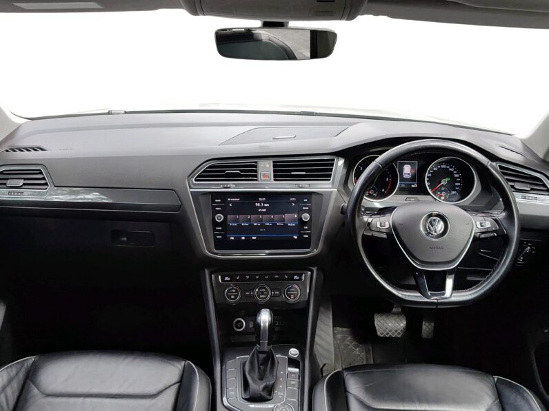 Volkswagen Tiguan 2.0L TDI | 2018 Model full