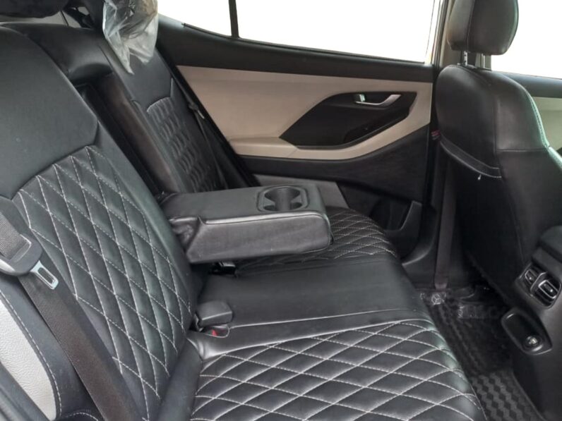 
								Hyundai Creta SX MT 2023 full									