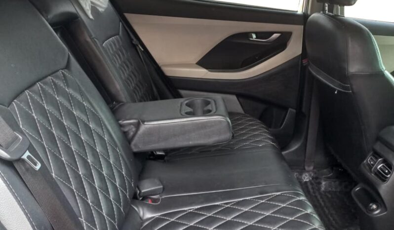 
								Hyundai Creta SX MT 2023 full									