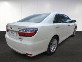 Toyota Camry Hybrid AT 2016 Model