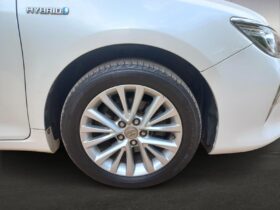Toyota Camry Hybrid AT 2016 Model
