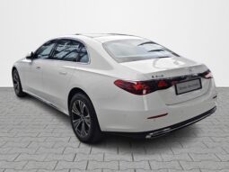 MERCEDES BENZ E 200 (RSE)