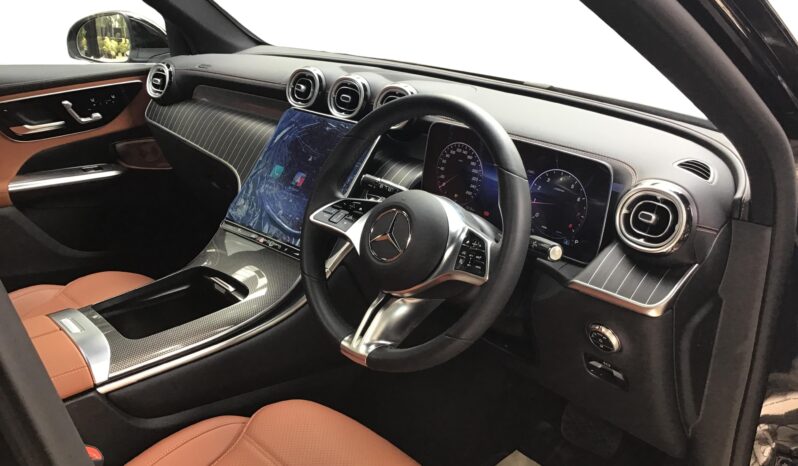 MERCEDES BENZ GLC 300 4 M full