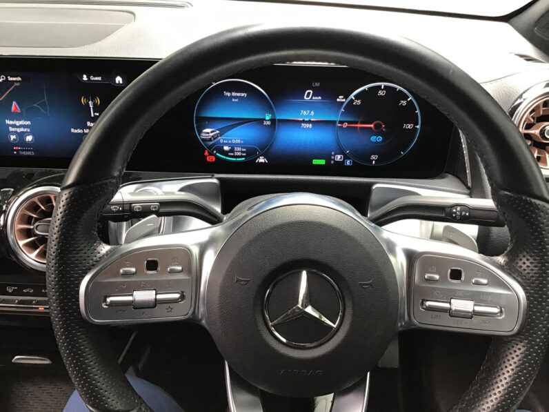 Mercedes Benz EQB 350 full