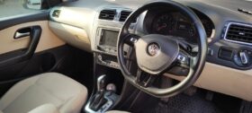 VW VENTO 1 L HL PLUS