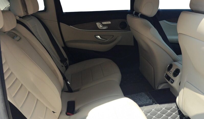 
								Used Mercedes-Benz E 220d (2017) – Luxury Sedan full									