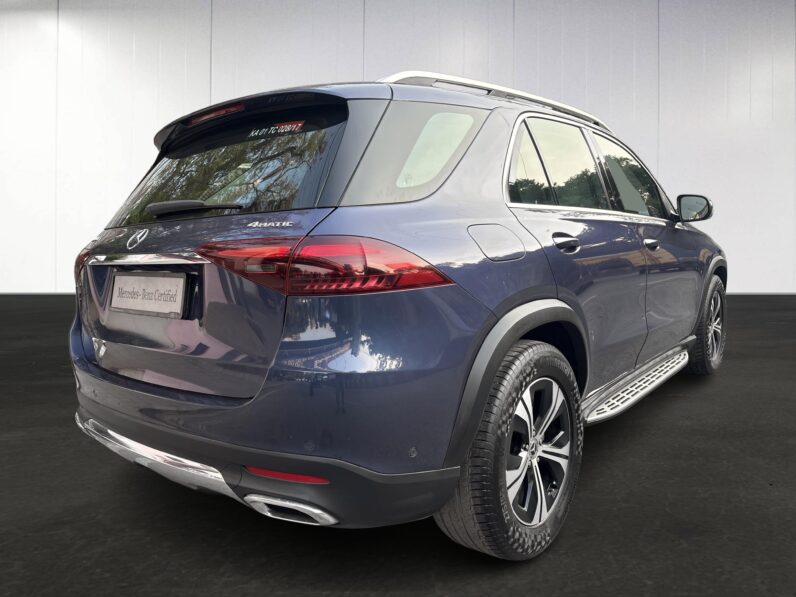 Mercedes-Benz GLE 300d — 2023 full
