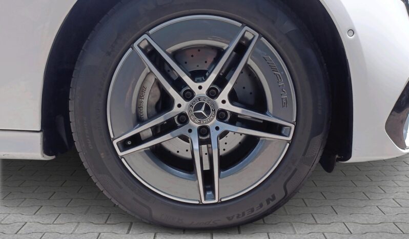 
								Mercedes-Benz E 450 2025 Model full									