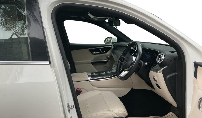 
								Mercedes-Benz GLC 220d 4MATIC 2024 full									