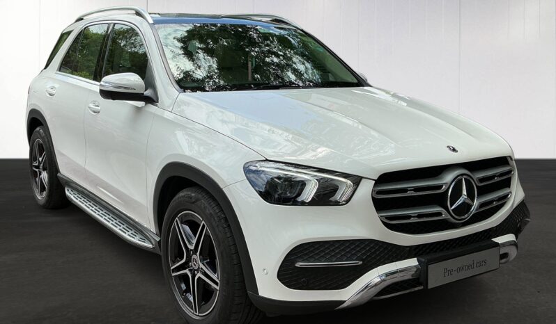 
								Mercedes-Benz GLE 300d 4MATIC 2023 full									