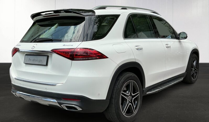 
								Mercedes-Benz GLE 300d 4MATIC 2023 full									