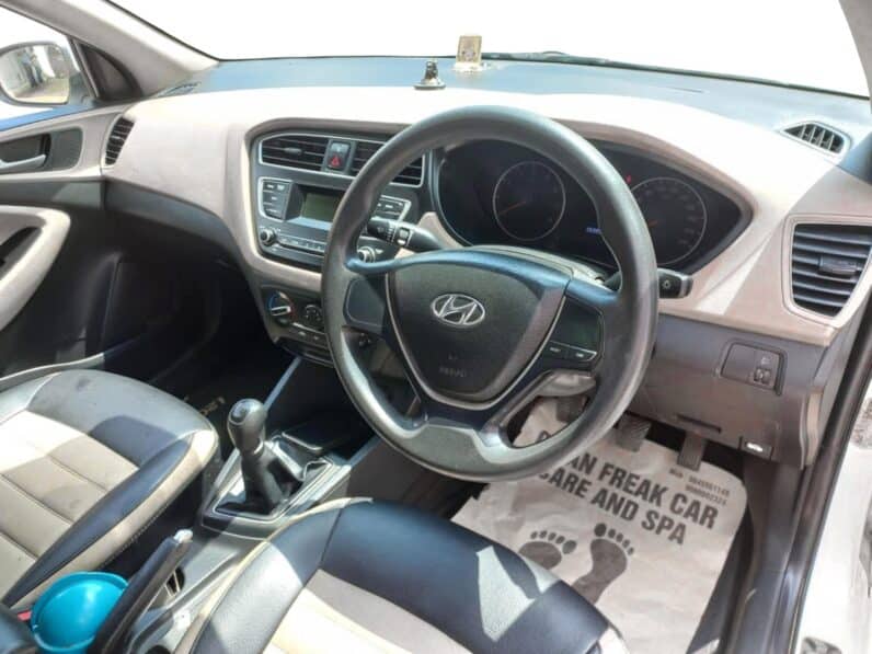 Hyundai i20 Magna Executive 2018 MT full
