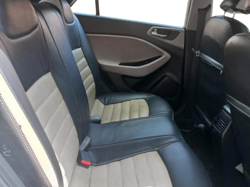 Hyundai i20 Magna Executive 2018 MT full