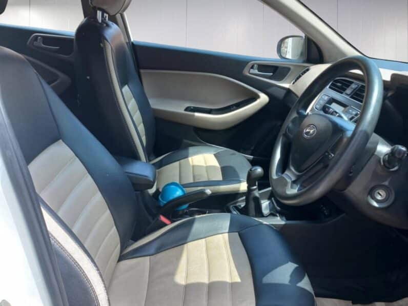 Hyundai i20 Magna Executive 2018 MT full