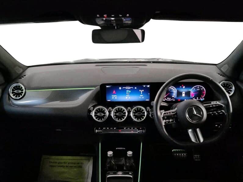 
								Young Used Demo | 2026 Mercedes-Benz GLA 220d AMG Line – Unregistered | Only 2,722 km full									